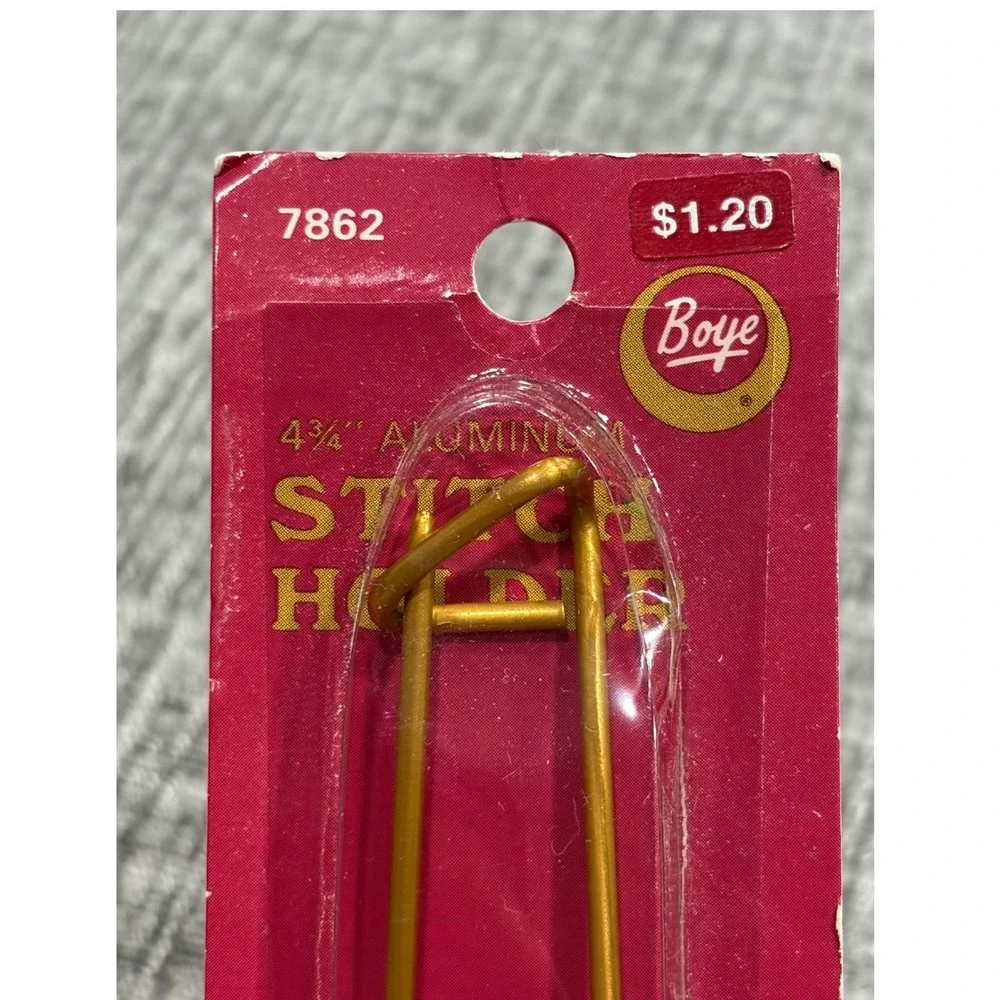 Vintage Boye Aluminum Stitch Holder + 4 Additional Knitting Crochet Plastic
